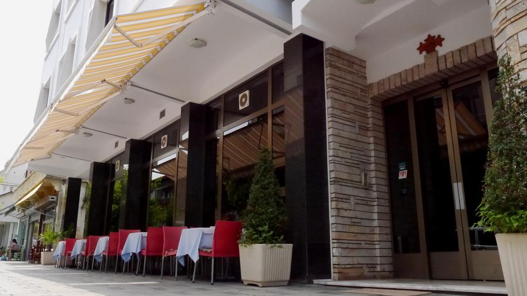 Kruja Hotel Тирана Экстерьер фото